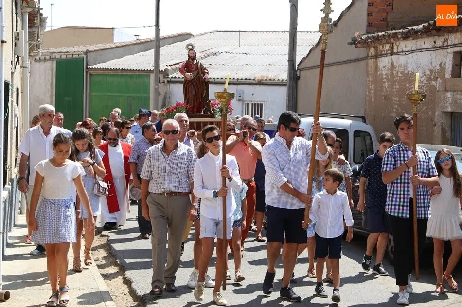 Foto 7 - Huerta rinde honores a San Bartolom&eacute; en el d&iacute;a grande de las fiestas  