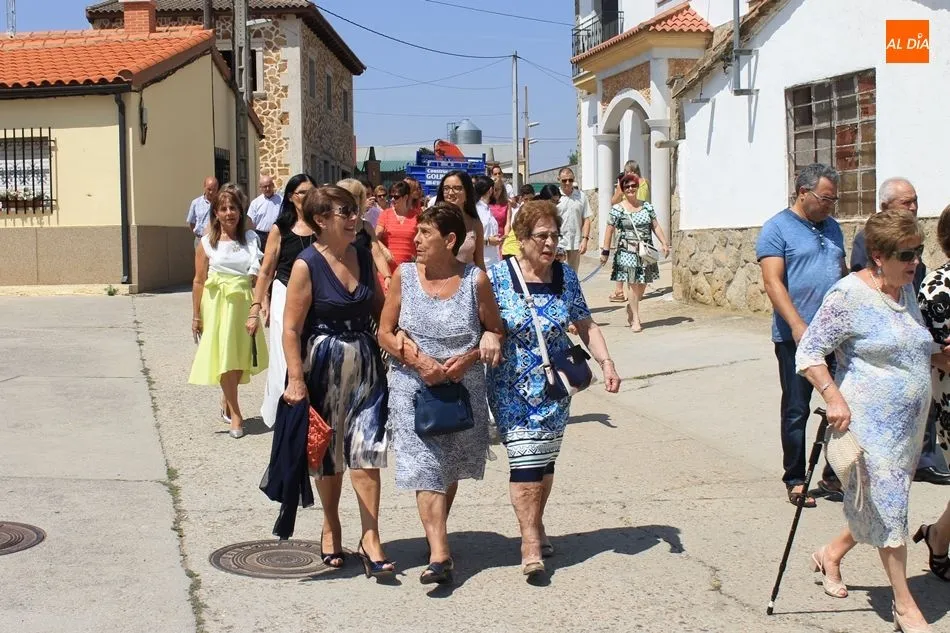 Foto 6 - Bailes y tradici&oacute;n para honrar a San Bartolom&eacute; en Golpejas