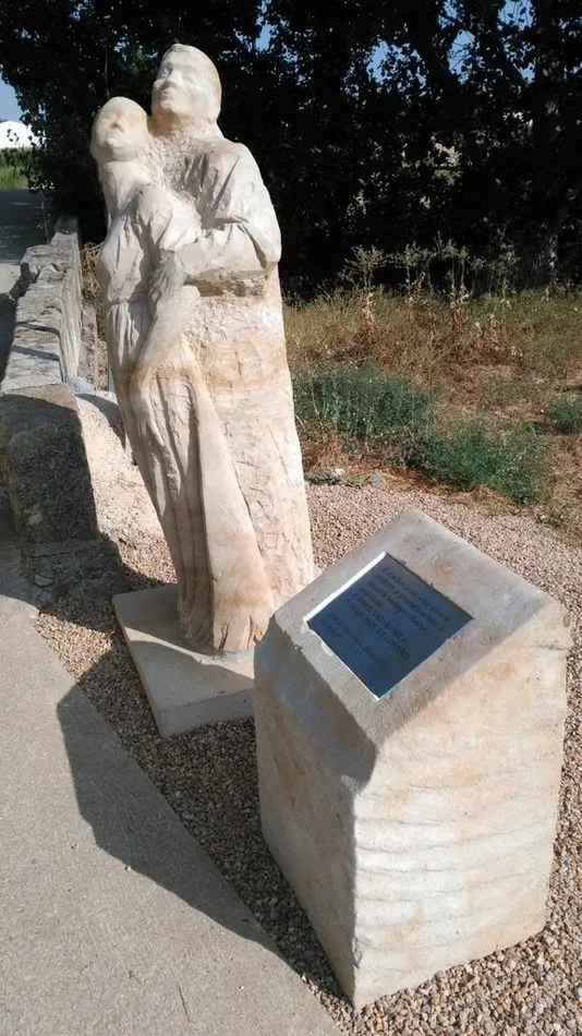 Foto 3 - Mozodiel inaugura el s&aacute;bado un monolito que conmemora su adhesi&oacute;n a Villamayor  