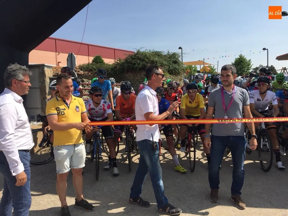 Foto 9 - Sard&oacute;n de los Frailes, punto de partida de la segunda etapa de la Vuelta a Salamanca