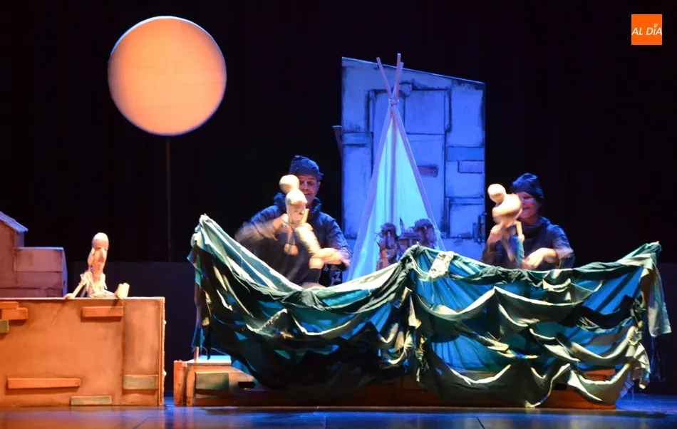 Foto 7 - Los ni&ntilde;os disfrutan de unos &lsquo;Nidos&rsquo; procedentes de Portugal y de un Peter Pan con cara de...