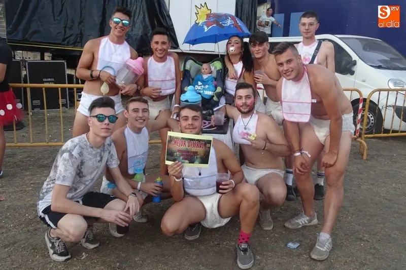 Ganadores del concurso de disfraces