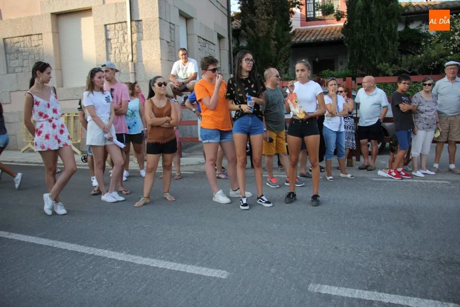 Foto 10 - Animada y concurrida Milla Urbana por las calles de la capital de la charrer&iacute;a  
