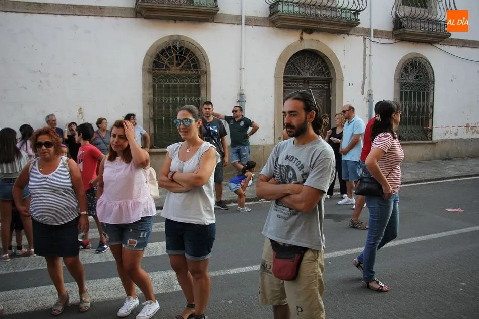 Foto 2 - Animada y concurrida Milla Urbana por las calles de la capital de la charrer&iacute;a  