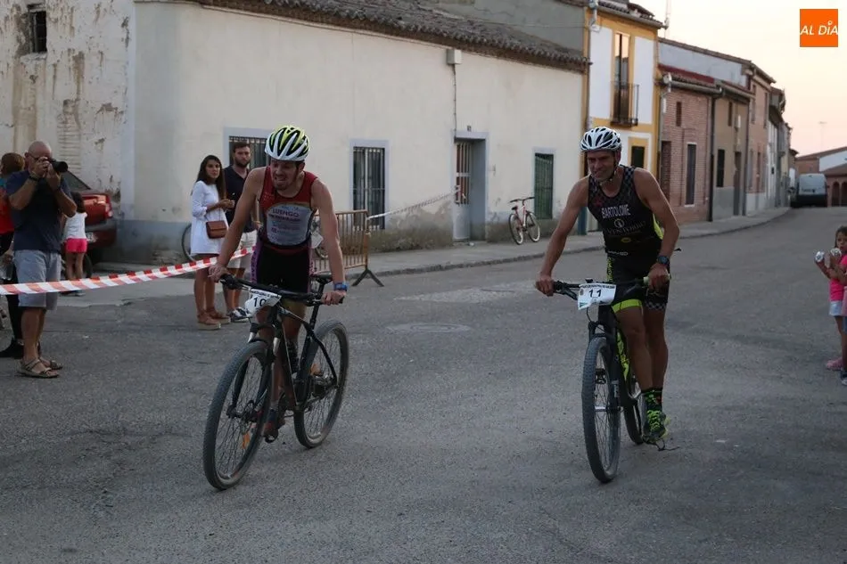Foto 4 - Antonio Cerezo vence en el VI Duatl&oacute;n de Paradinas de San Juan  