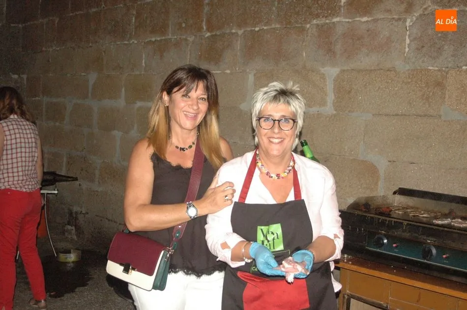 Foto 8 - Ahigal de Villarino inicia las fiestas con una suculenta parrillada  