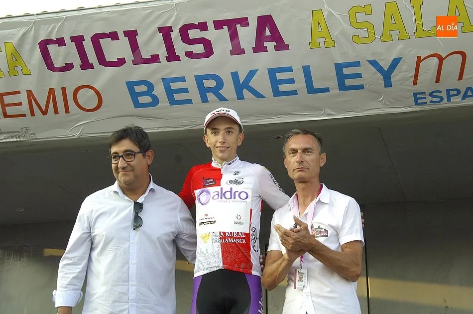 Foto 8 - Jos&eacute; A. Garc&iacute;a se impone en Retortillo en la Vuelta Ciclista a Salamanca tras una etapa...