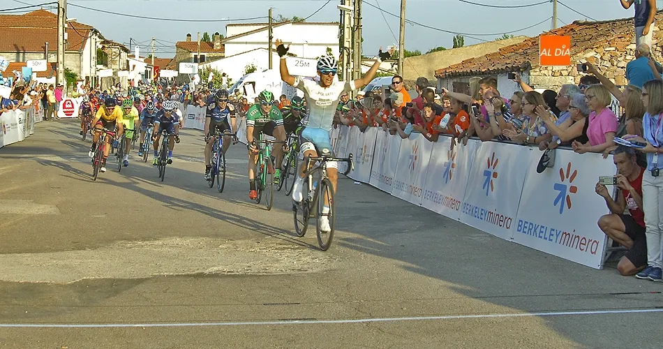 Foto 4 - Jos&eacute; A. Garc&iacute;a se impone en Retortillo en la Vuelta Ciclista a Salamanca tras una etapa...