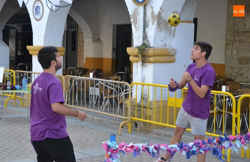 Foto 4 - Misi&oacute;n cumplida para la gran familia del Divierteatro  