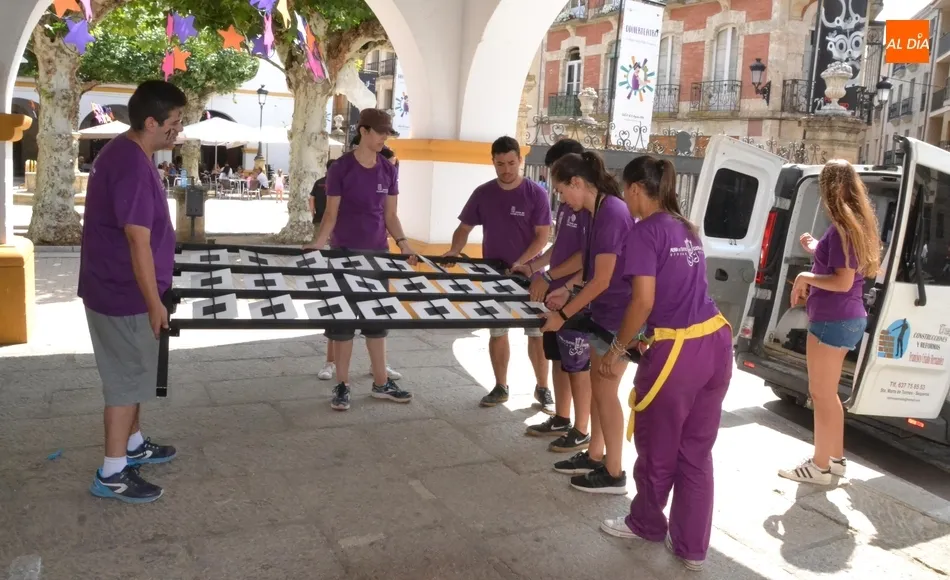 Foto 5 - Procesi&oacute;n de despedida para dar por concluido el Divierteatro  