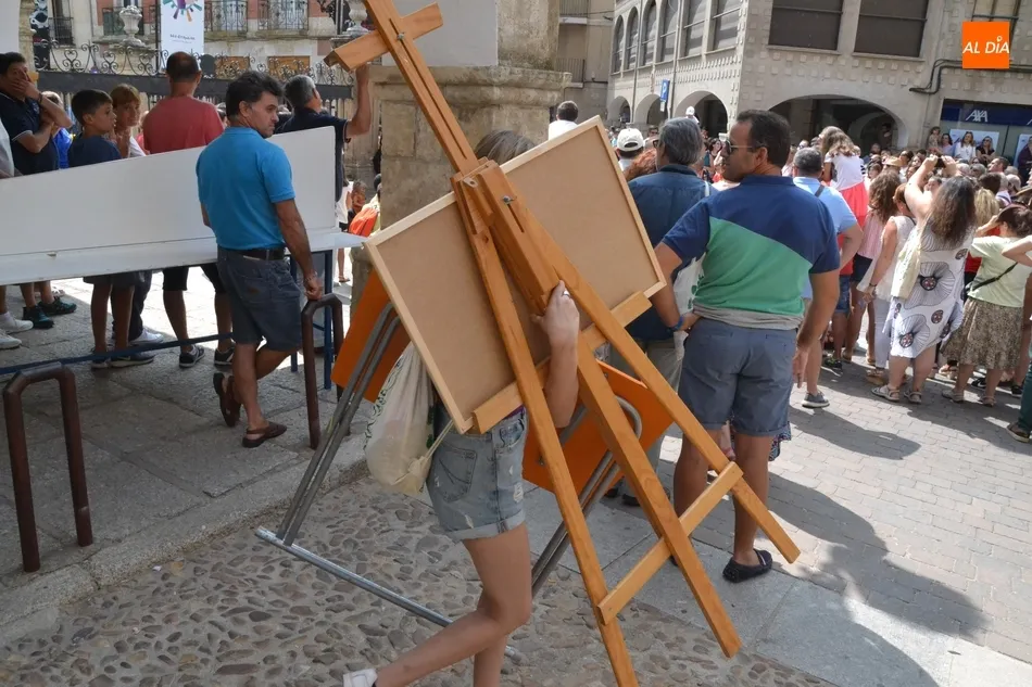 Foto 7 - Procesi&oacute;n de despedida para dar por concluido el Divierteatro  