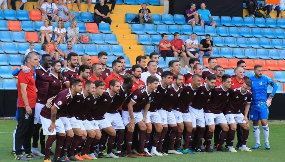 La plantilla del Salamanca CF UDS en su presentación. Foto: Alberto Martín