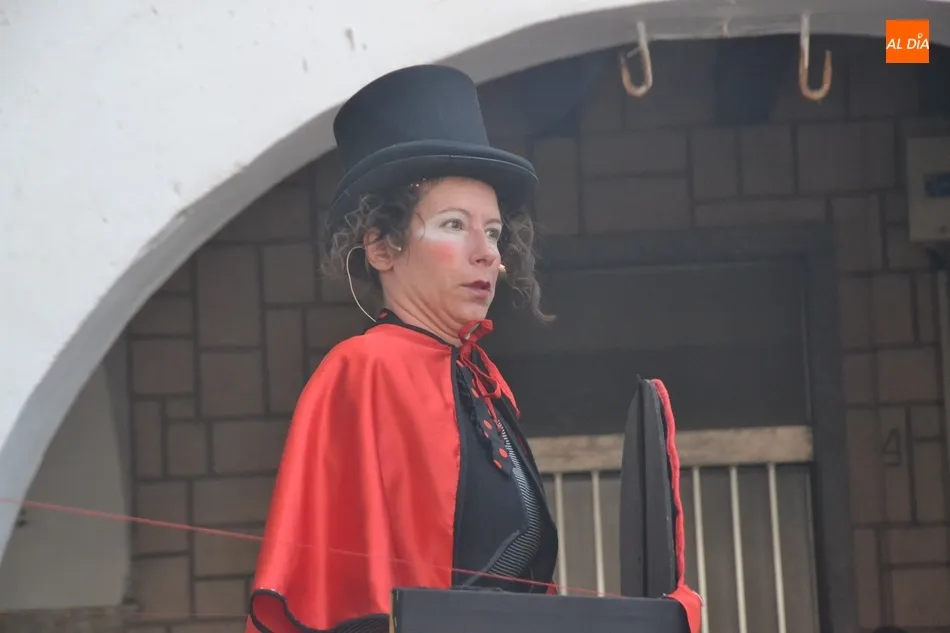 Foto 7 - Alicia Maravillas anima con su magia la &uacute;ltima ma&ntilde;ana de fiesta en la Plazuela del Buen Alcalde  