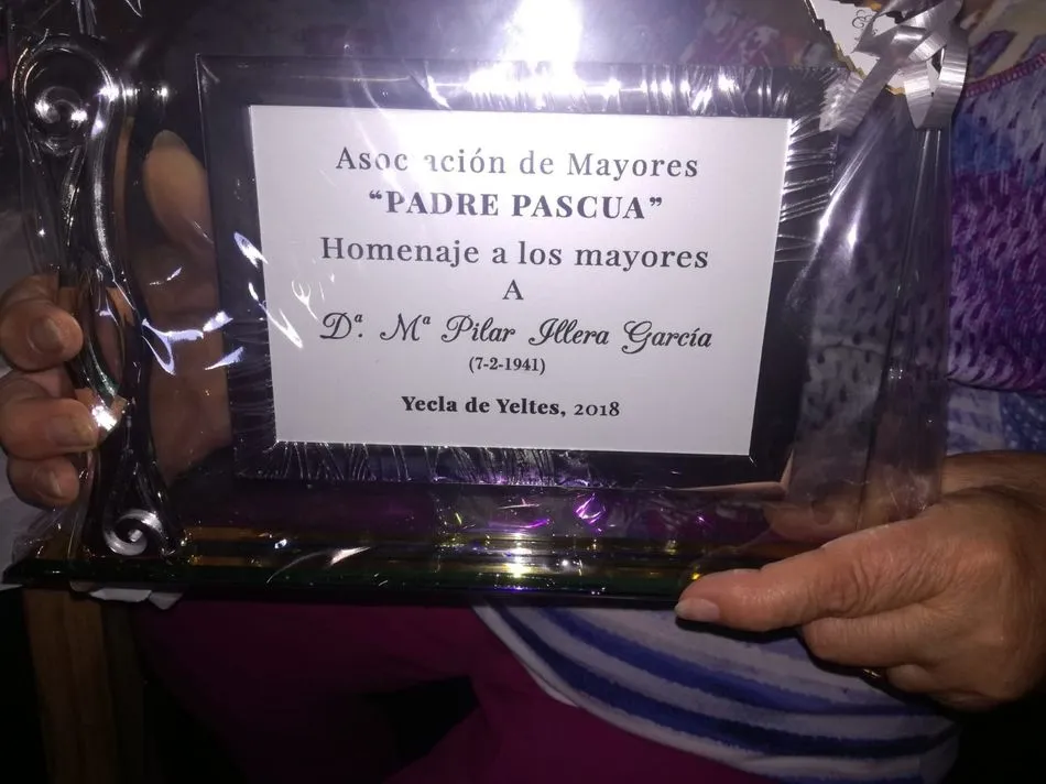 Foto 7 - La Asociaci&oacute;n de Mayores &lsquo;Padre Pascua&rsquo; celebra su fiesta anual  