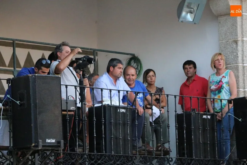 Foto 5 - Varios miles de personas dicen en Villavieja &ldquo;No a la mina&rdquo;  