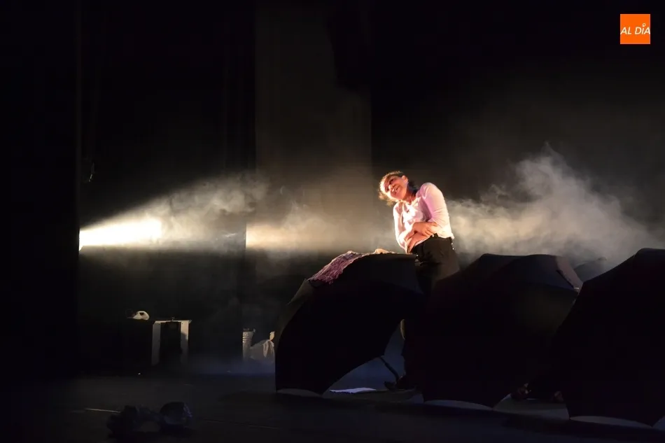 Foto 11 - Divertid&iacute;sima versi&oacute;n de la historia de las apariciones de F&aacute;tima a cargo de Perip&eacute;cia Teatro  