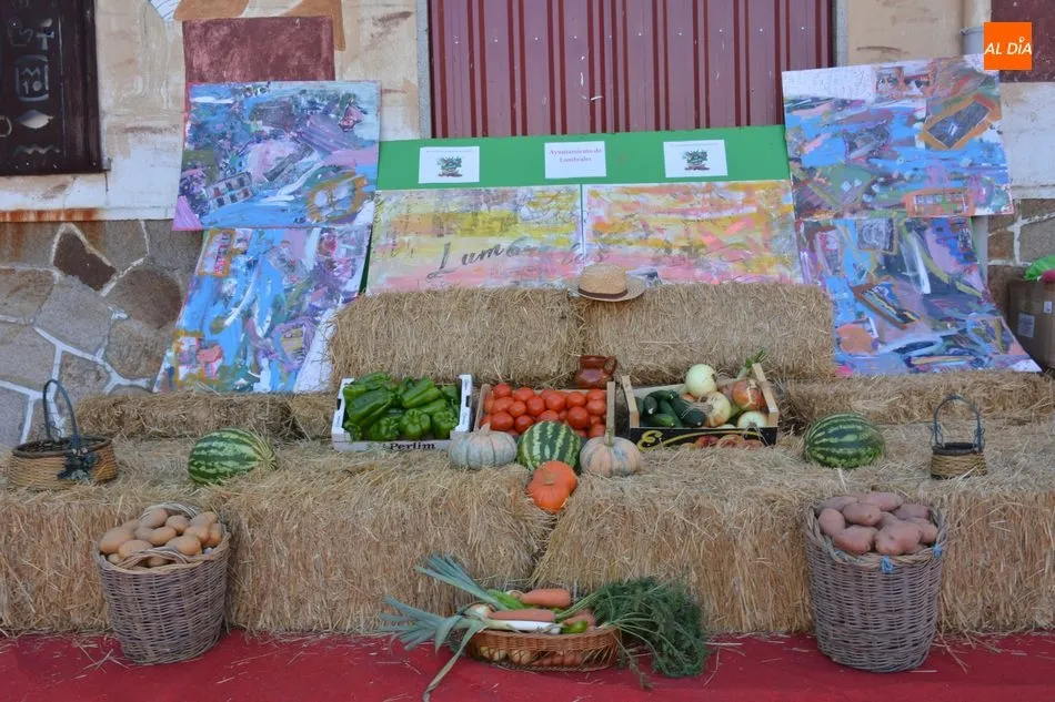 Foto 11 - Los productos aut&oacute;ctonos de la zona se muestran en la III Feria Hort&iacute;cola de Lumbrales