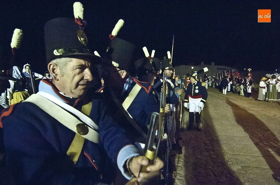 Foto 3 - Gran expectaci&oacute;n en la recreaci&oacute;n de los combates del Cerco de Almeida de 1810  