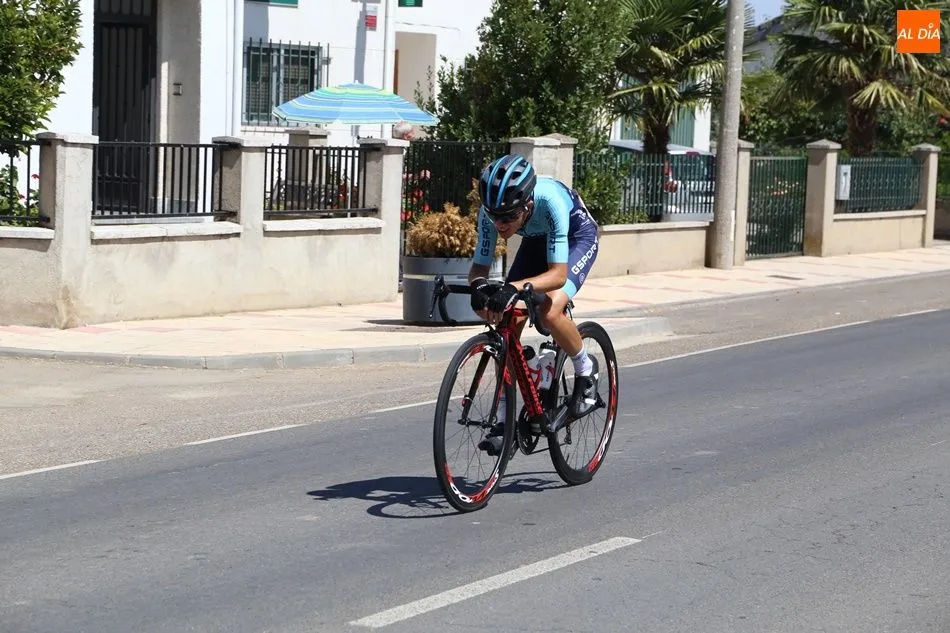 Foto 11 - El ciclismo llega a Las Villas con la Vuelta a Salamanca