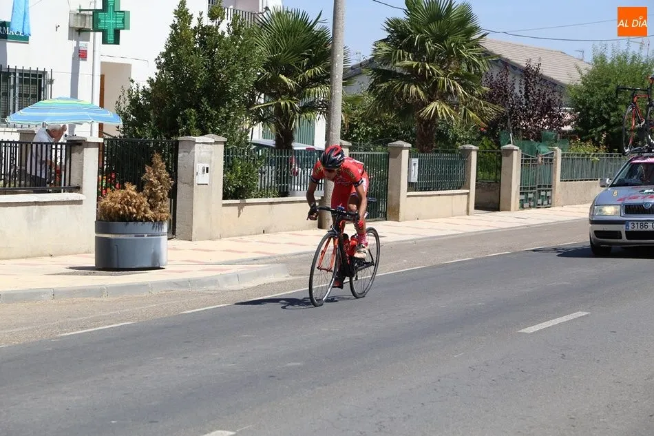 Foto 7 - El ciclismo llega a Las Villas con la Vuelta a Salamanca