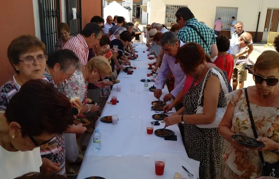 Foto 3 - Los productos aut&oacute;ctonos de la zona se muestran en la III Feria Hort&iacute;cola de Lumbrales
