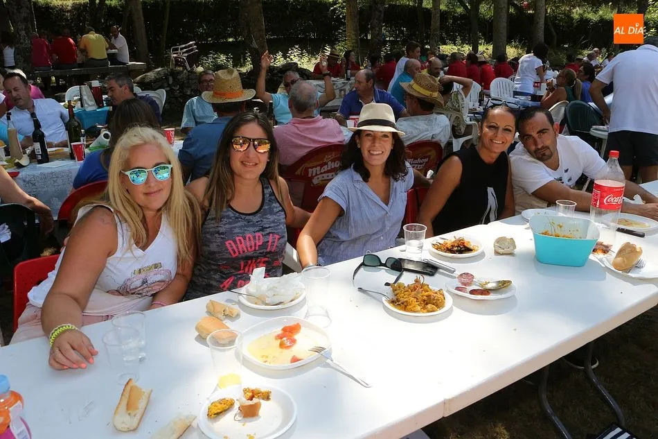 Foto 6 - Paella para todos en el final de fiesta en Los Santos