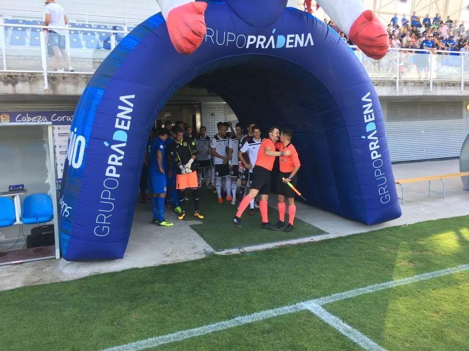 Foto 8 - El Salamanca CF UDS encaja una abultada goleada en su debut en Fuenlabrada (5-1)