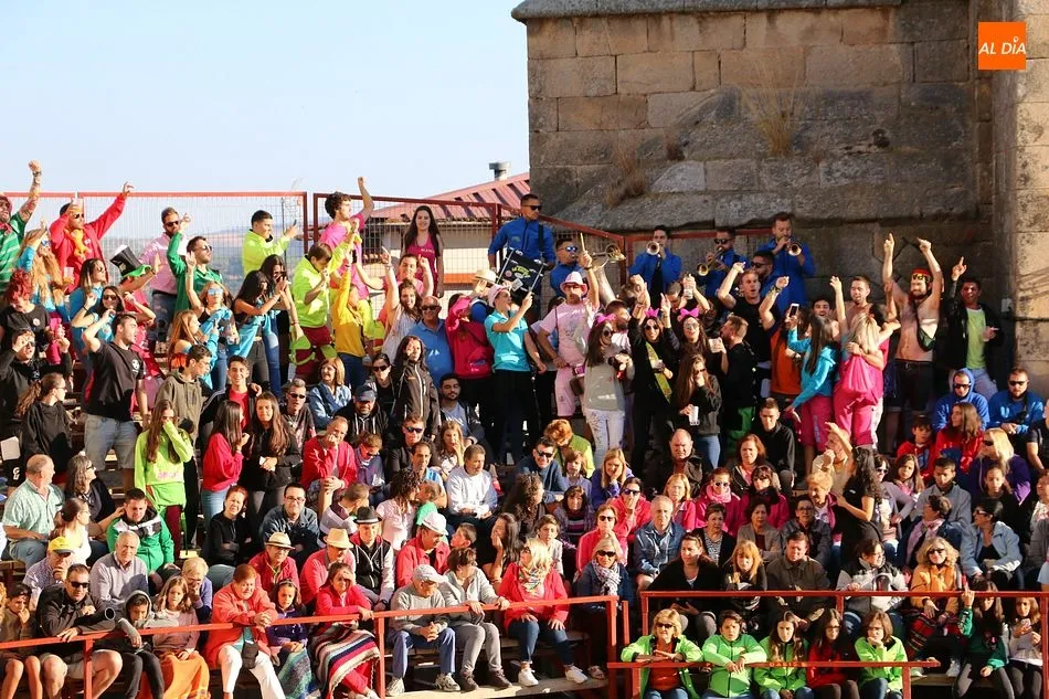 Foto 11 - Bonito tercer encierro de Aldead&aacute;vila con novillos de Domingo L&oacute;pez Chaves  