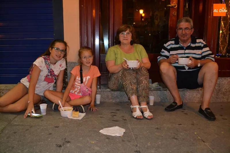 Foto 8 - 4000 raciones para decir adi&oacute;s a las Ferias y Fiestas  