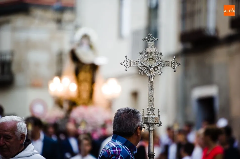 Foto 11 - Alba de Tormes se despide de Santa Teresa hasta el mes de octubre