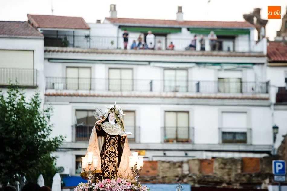 Foto 10 - Alba de Tormes se despide de Santa Teresa hasta el mes de octubre