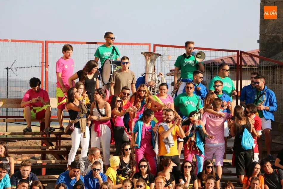 Foto 8 - Complicado cuarto encierro de Aldead&aacute;vila con novillos de Valrubio y susto en la plaza  