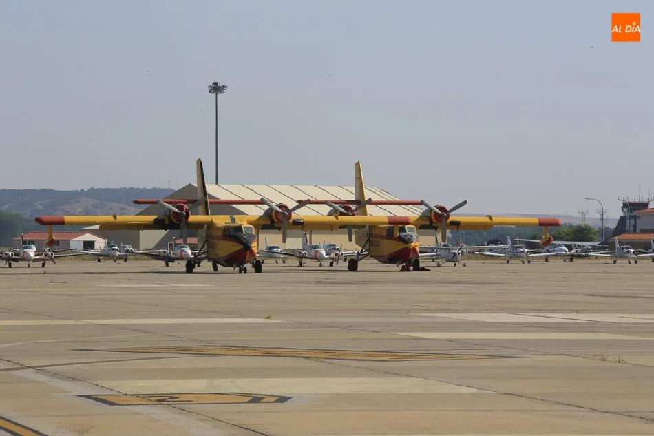 Foto 11 - El aeropuerto de Matac&aacute;n moderniza y renueva la pista con una inversi&oacute;n superior a los 3,3...