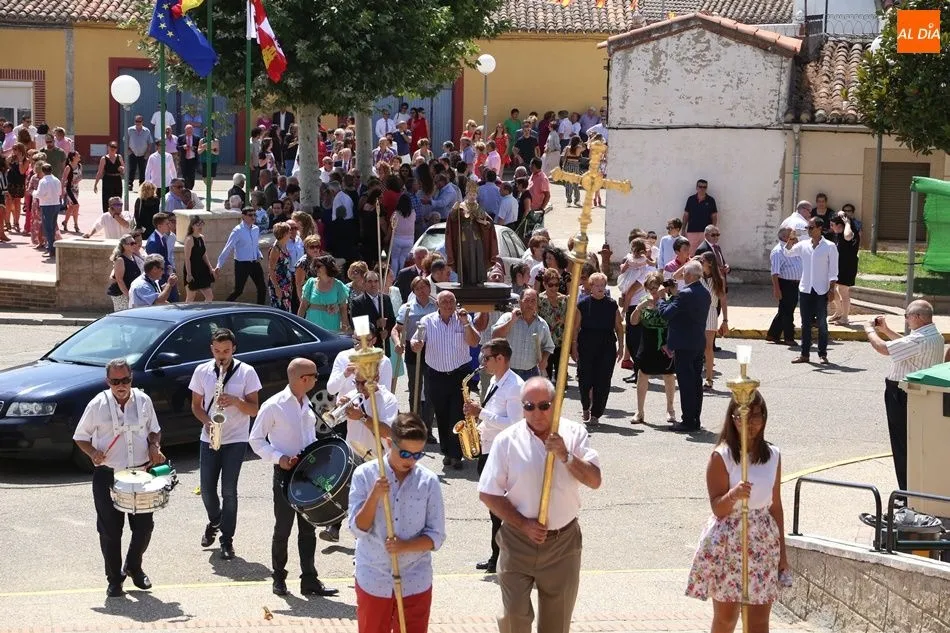 Foto 3 - Villaflores baila en honor a San Agust&iacute;n