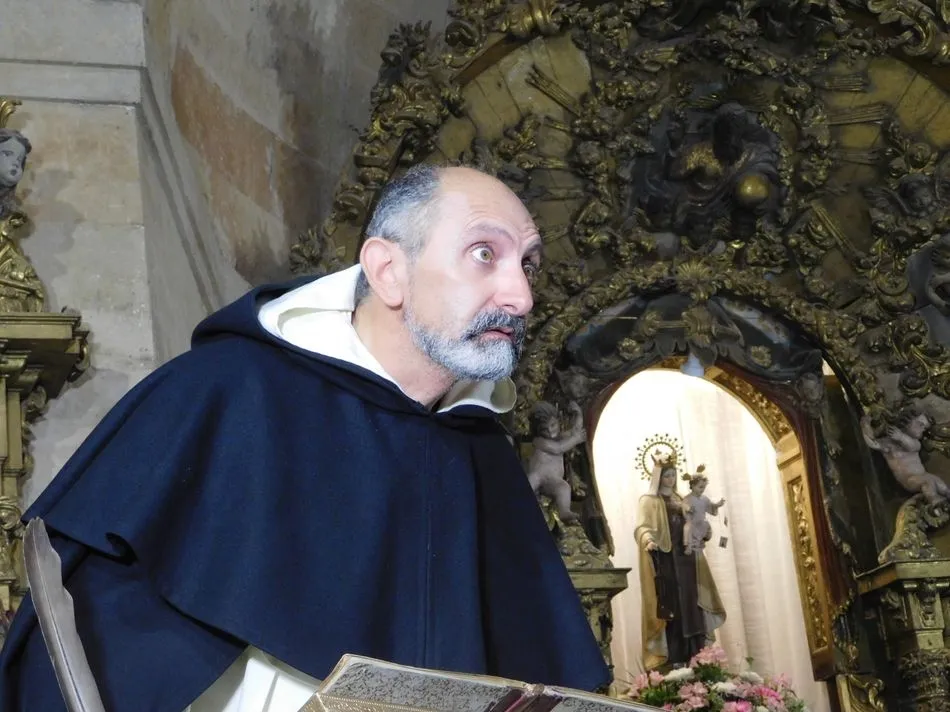 Foto 7 - Teresa llena de luz la iglesia de Gomecello