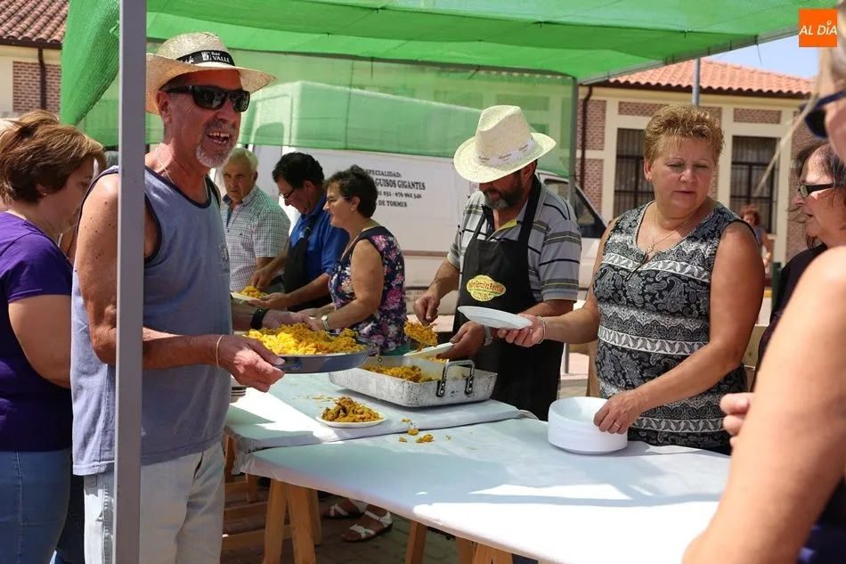 Foto 3 - 600 raciones de paella para encarar el fin de fiestas