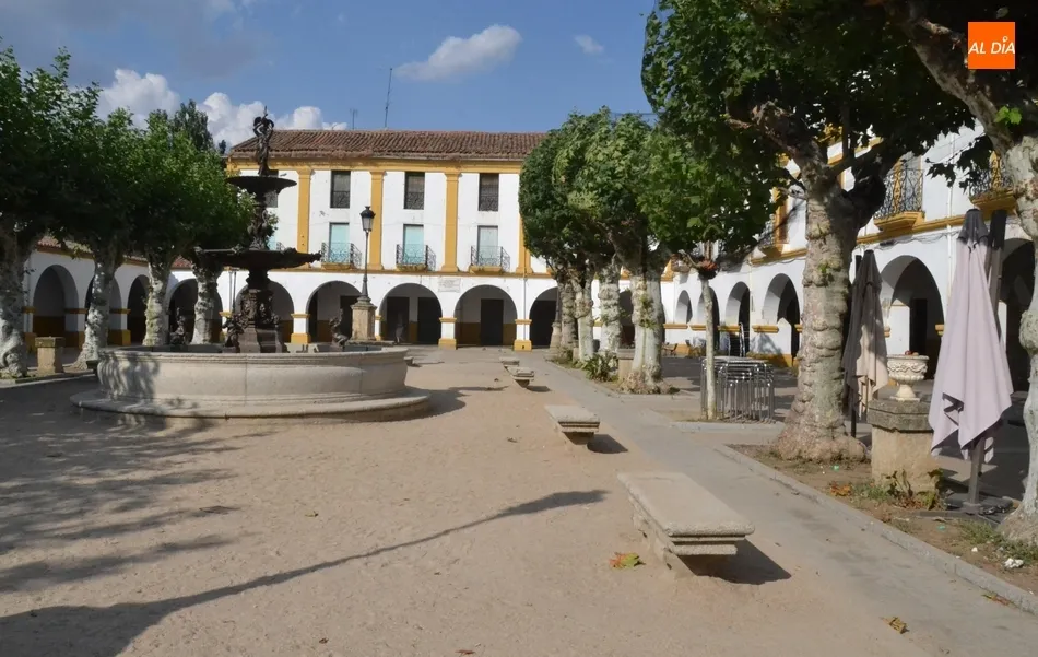 Foto 3 - La Plazuela del Buen Alcalde perder&aacute; la arena en las pr&oacute;ximas semanas  