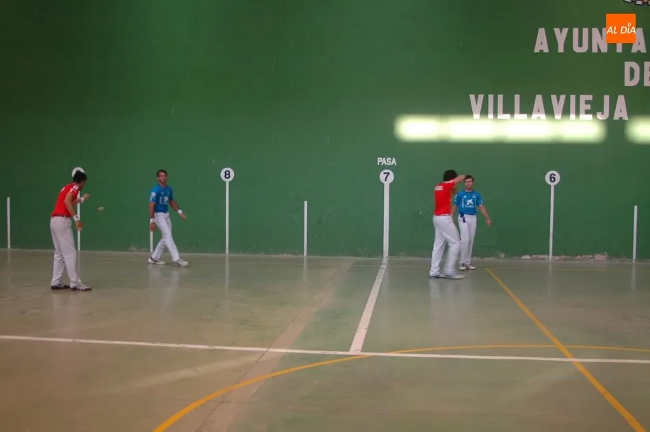Foto 9 - La pelota a mano, protagonista de una nueva jornada festiva en Villavieja de Yeltes  