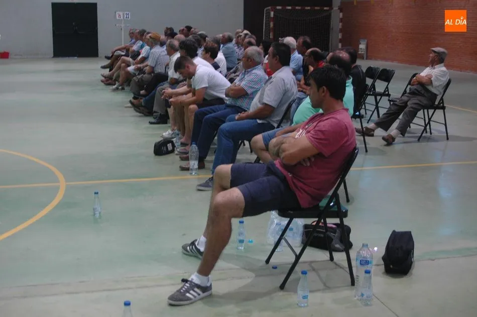 Foto 6 - La pelota a mano, protagonista de una nueva jornada festiva en Villavieja de Yeltes  