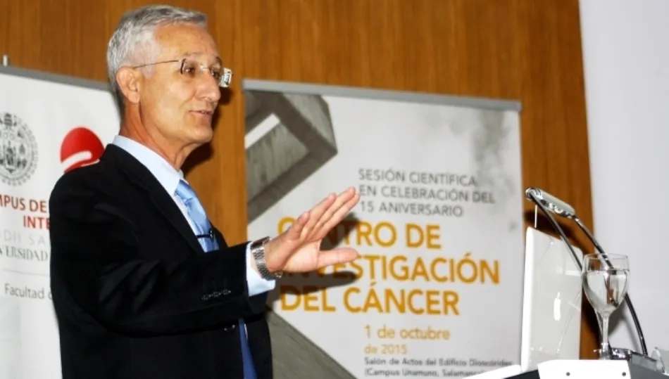 Eugenio Santos, director del Centro de Investigación del Cáncer de Salamanca