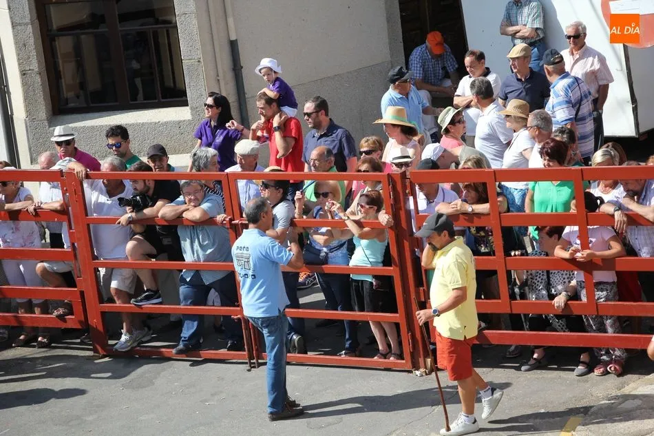 Foto 10 - Bonito, r&aacute;pido y sin incidentes el encierro a caballo en Villavieja de Yeltes  