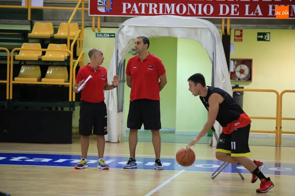 Foto 11 - El proyecto de LEB Plata de La Antigua &ndash; CB Tormes comienza su aventura