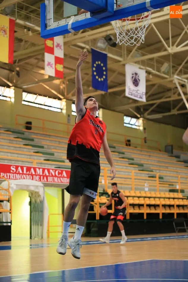 Foto 9 - El proyecto de LEB Plata de La Antigua &ndash; CB Tormes comienza su aventura