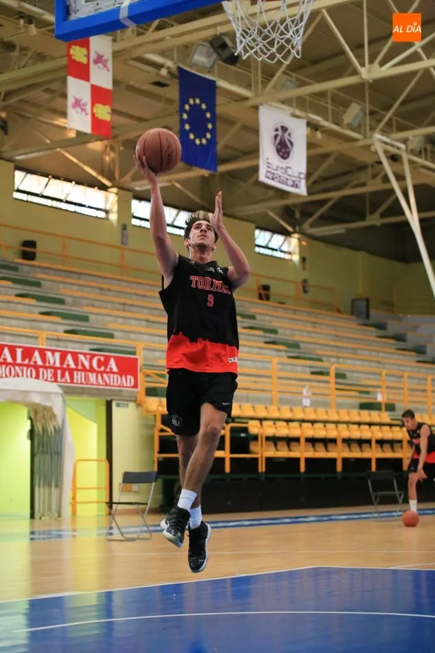 Foto 6 - El proyecto de LEB Plata de La Antigua &ndash; CB Tormes comienza su aventura