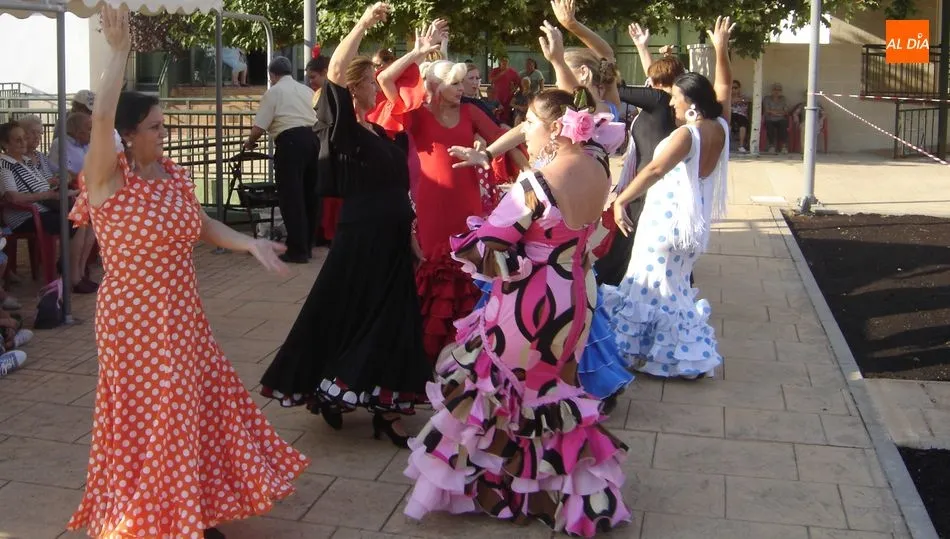 Las sevillanas de A mi Aire estarán en la caseta municipal del recinto ferial
