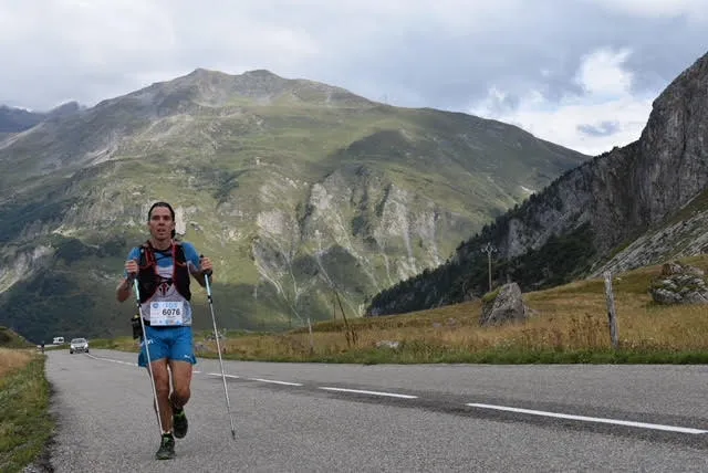 Foto 3 - &Aacute;lvaro Ramos Pe&ntilde;a completa el dur&iacute;simo Ultra Trail del Mont Blanc en una brillante 37&ordf;...