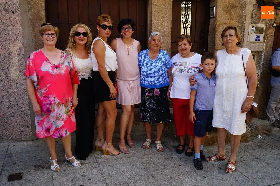 Foto 10 - Los vecinos festejan con fervor a San Ram&oacute;n Nonato