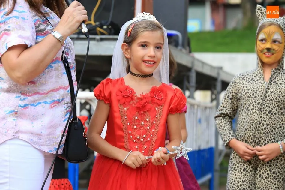 Foto 7 - Contin&uacute;an durante el fin de semana las fiestas de Comuneros Alto del Rollo