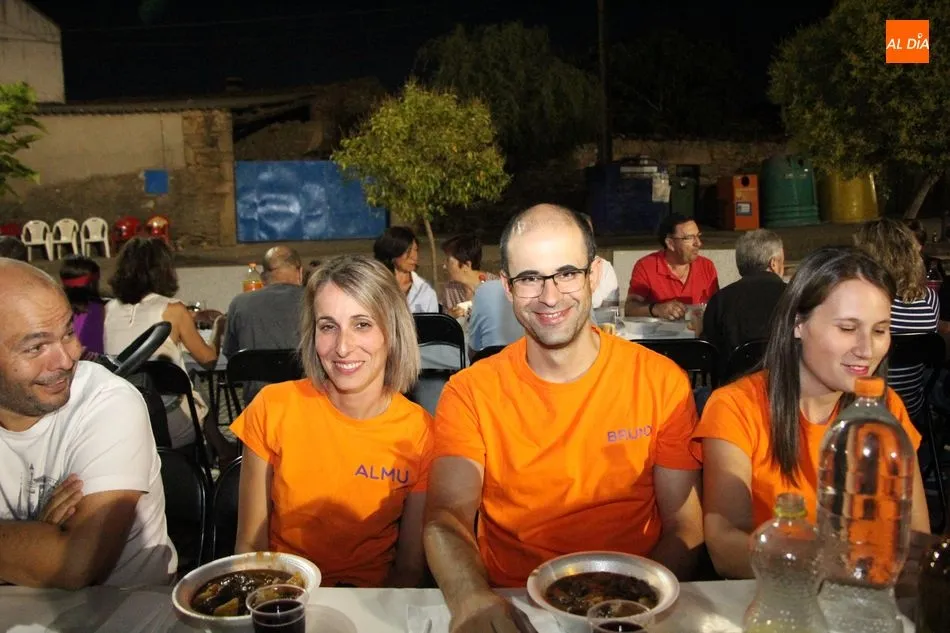 Foto 9 - Degustaci&oacute;n de caldereta de ternera para coger fuerzas en Encinasola de los Comendadores  