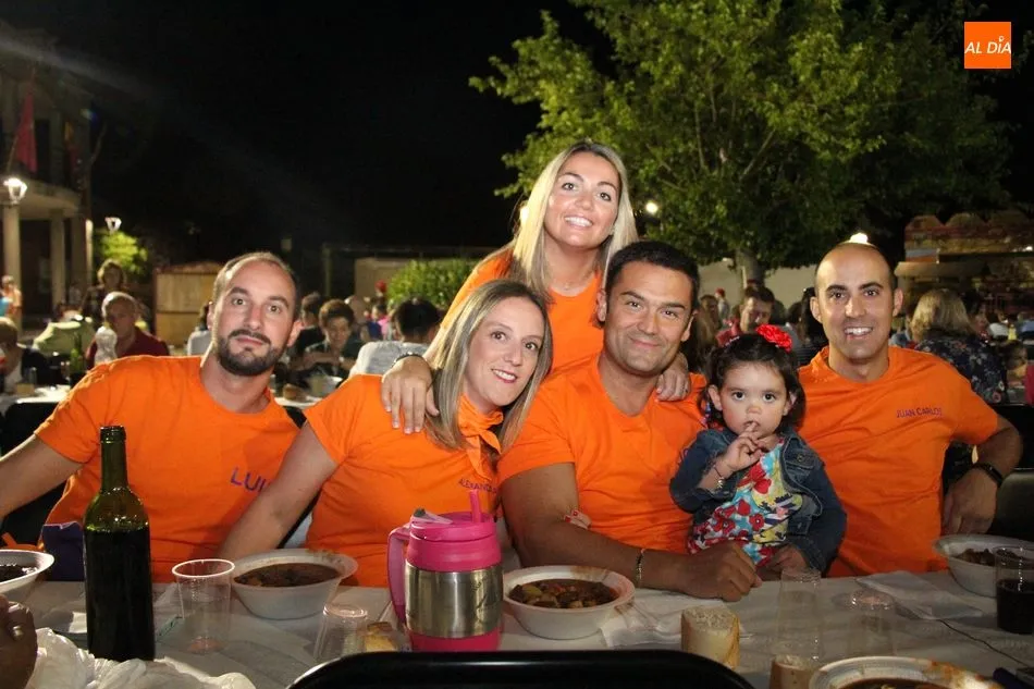 Foto 6 - Degustaci&oacute;n de caldereta de ternera para coger fuerzas en Encinasola de los Comendadores  